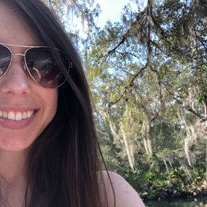 Meet your Posher, Stacey